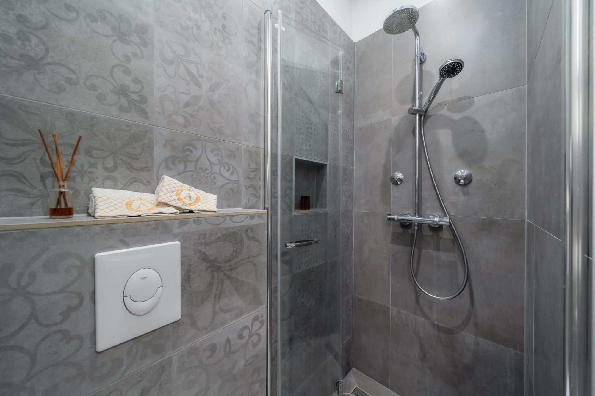 Aurelia Antik Apartments & Rooms, Zagreb City Center Exterior foto